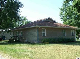 117 W 2nd St, Hoyt, KS 66440