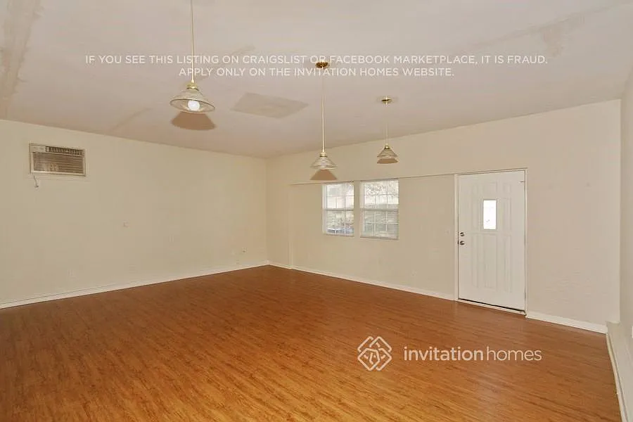 2665 Wildflower Ln Snellville, GA 30039 — Photo 2