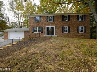 16216 Sunny Knoll Dr, Dumfries, VA 22025