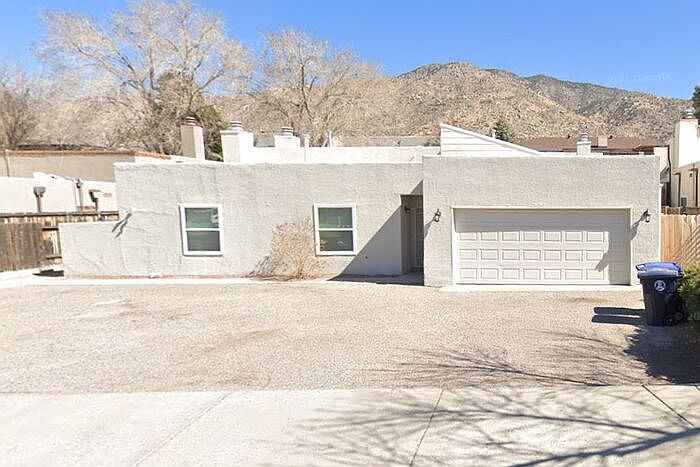 1st image of 2832 Palo Verde Dr NE #3