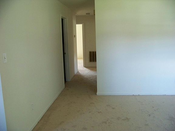 4th image of 1227 New Land Dr