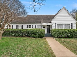 2730 Live Oak Ave, Waco, TX 76708