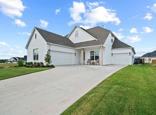 908 Highlands Ave, Aledo, TX 76008