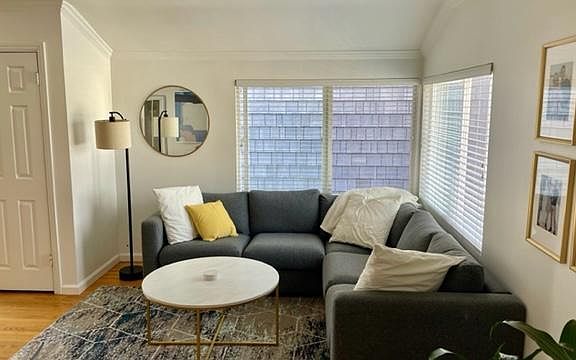 Living space fits larger furniture nicely and large windows provide plenty of fresh ocean breezes and light