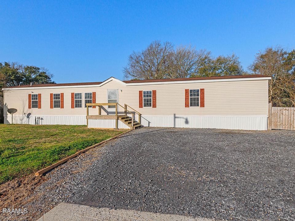 1st image of 202 Blanco Dr