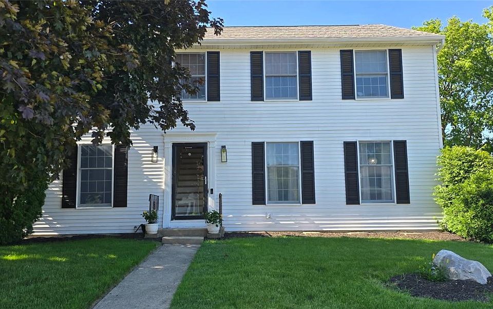 1st image of 1814 Carlyle Dr