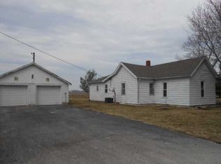 7934 W Amphitheater Rd, Arlington, IN 46104