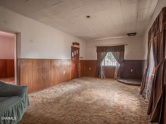 3rd image of 1061 N Tornillo St