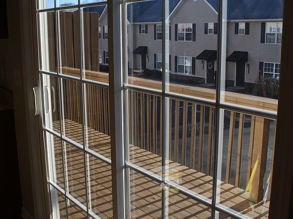 5th image of 2121 S Greenwood Dr APT 907
