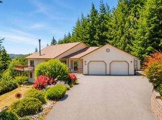 93764 Coho Ln, Coos Bay, OR 97420