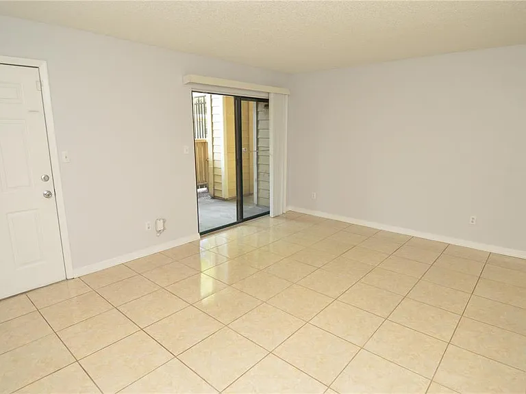 8643 Mallard Reserve Dr #104 — Photo 22