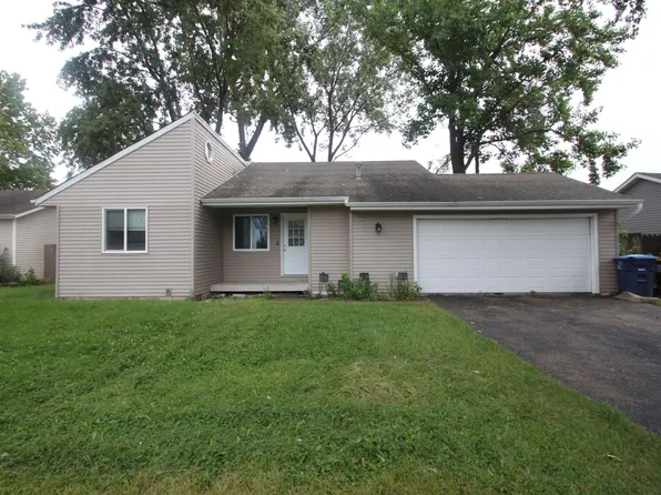 1822 14th Ave, Belvidere, IL 61008