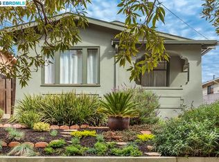 2742 Pleasant St, Oakland, CA 94602