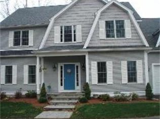 1265 South St, Needham, MA 02492