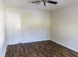 32 Crosscreek Dr APT C, Charleston, SC 29412