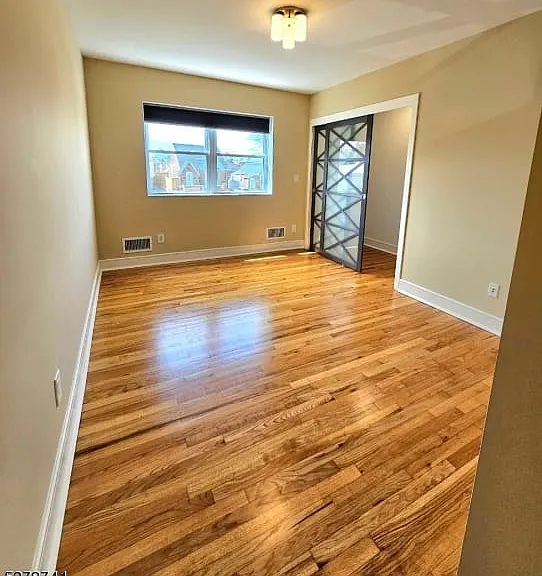 1300 Stuyvesant Ave #2L — Photo 7