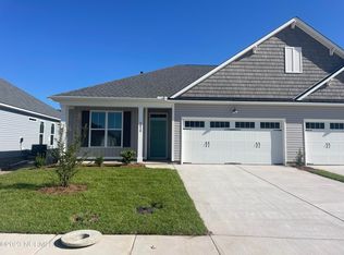 2818 Southern Magnolia Dr, Winnabow, NC 28479