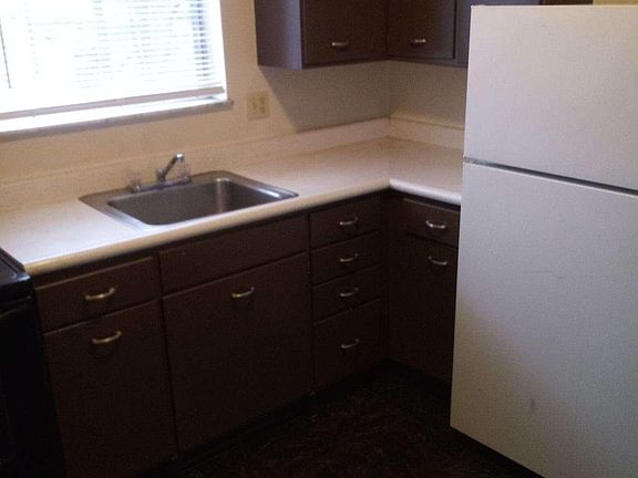 2nd image of 2619 Richwill Ct APT 11