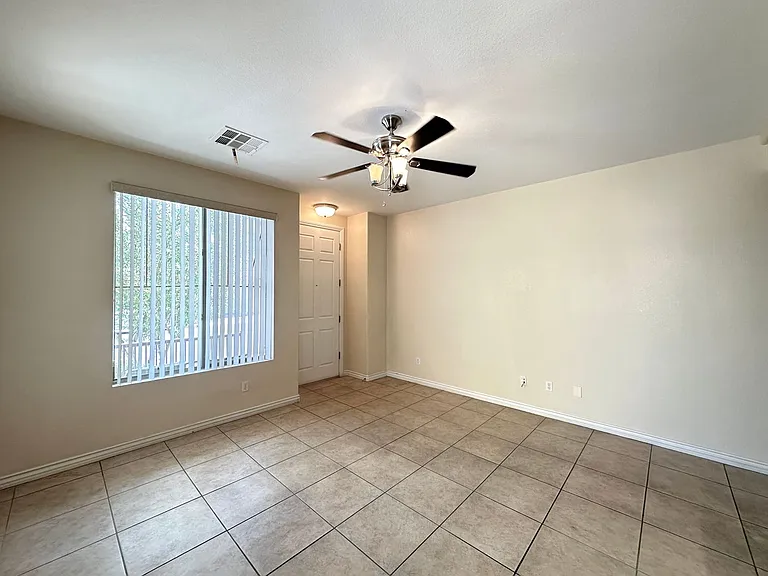 8137 Aurora Mist St — Photo 4