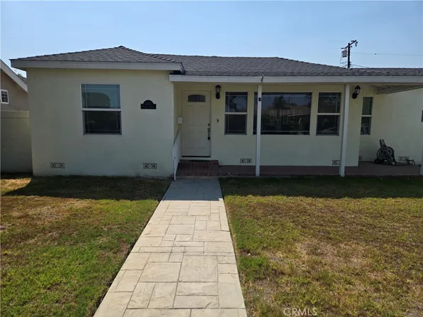 11031 Saratoga Dr, Los Alamitos, CA 90720