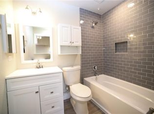 114 E 31st St APT 208, Austin, TX 78705