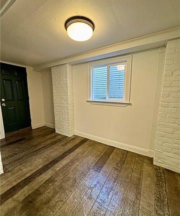 5th image of 4723 Iberville St
