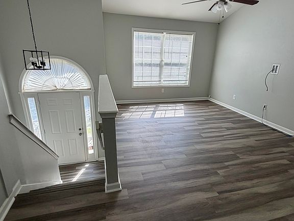 3rd image of 745 Auburn Ridge Way