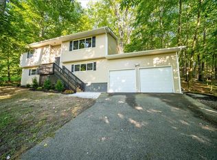 63 Pickerel Rd, Monroe, NY 10950