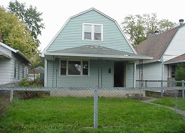 1st image of 1631 Asbury St