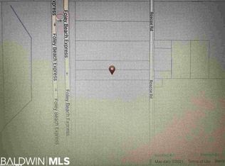 7767 Roscoe Rd, Gulf Shores, AL 36542