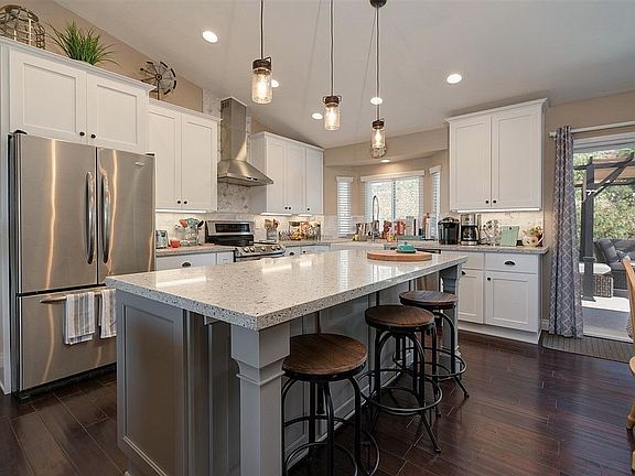 5th image of 17339 Abrigo Way
