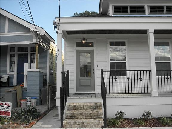 2nd image of 428 S Hennessey St