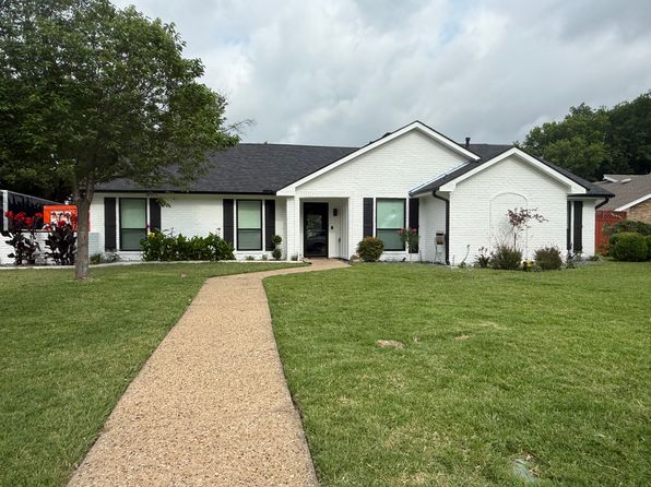 1695 Plummer Dr