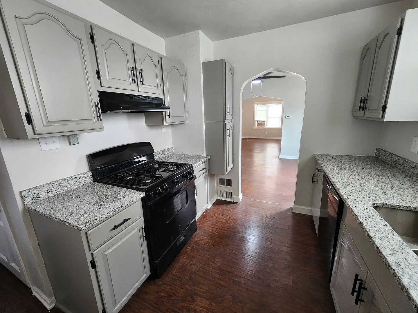 Updated 3BR Home Near Pittsburgh — Photo 2