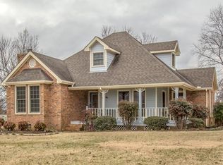 2740 Crosswoods Dr, Murfreesboro, TN 37129