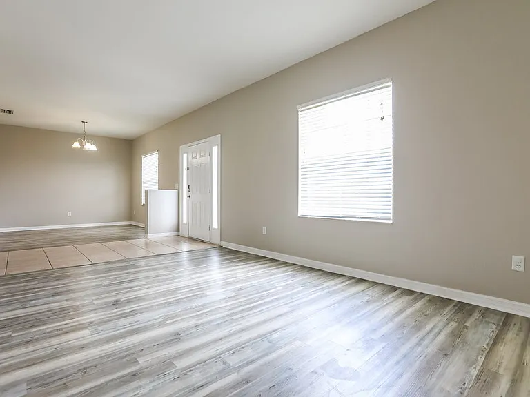 15385 Lakeland Cir — Photo 4