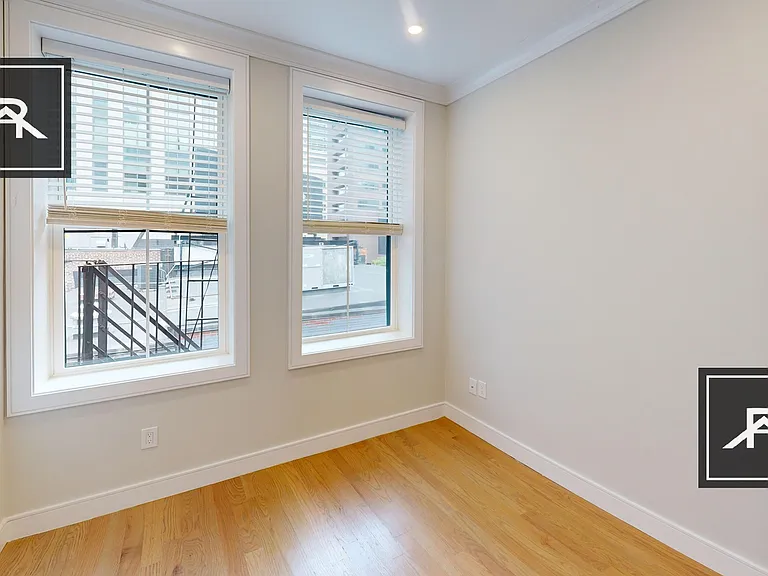 232 Tremont St #3 — Photo 4