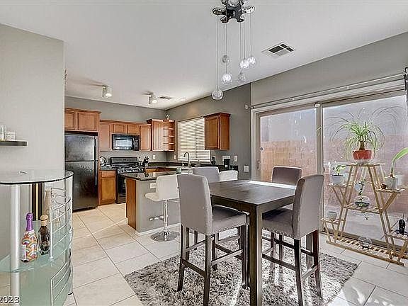 4th image of 8967A Lanta Island Ave