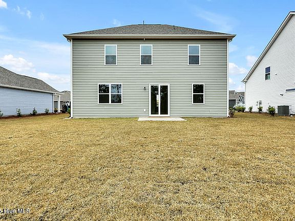 3rd image of 5109 Roundhead Drive #92