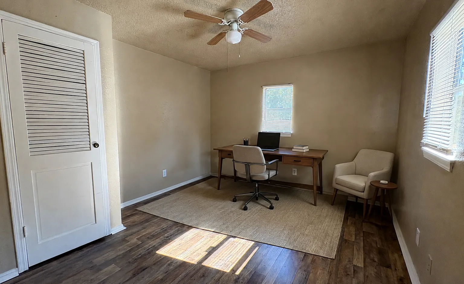 3932 Mallard Dr - 1 — Photo 3