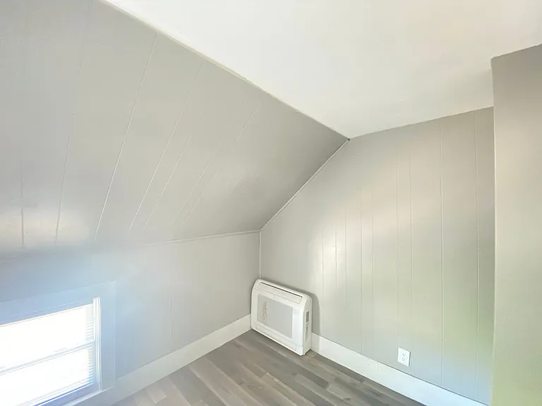 4 Shedds Ave — Photo 21