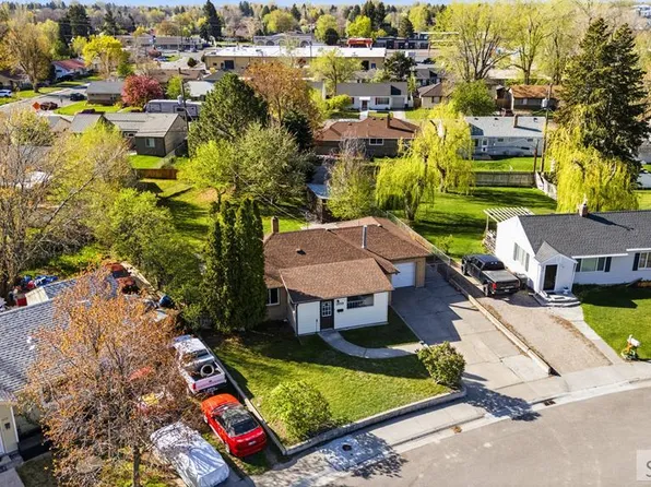 1455 SE Bonneville Dr, Idaho Falls, ID 83404