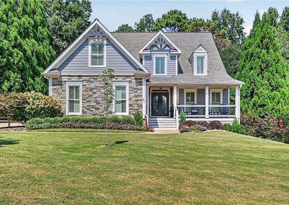 1st image of 4760 Green Summers Dr