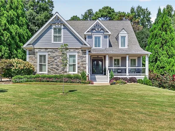 4760 Green Summers Dr, Cumming, GA 30028