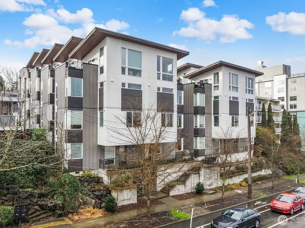 3070 SW Avalon Way #A, Seattle, WA 98126