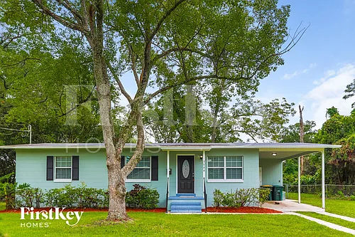 3044 Yanlee Ln Photo 1