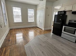 2352 College St #B, Jacksonville, FL 32204