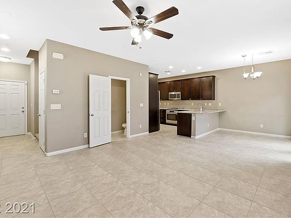 4th image of 10636 Gale Wind Ct