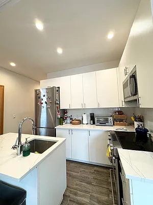 Rented by Virtual Real Estate | media 16