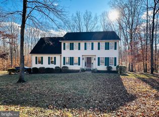 57 Holly Berry Rd, Fredericksburg, VA 22406